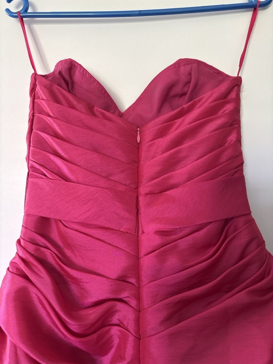 Vestiti: Merys Couture Coktailkleid mit Wow-Effekt – Usato da Pfäffikon ZH venduto da Shona 2