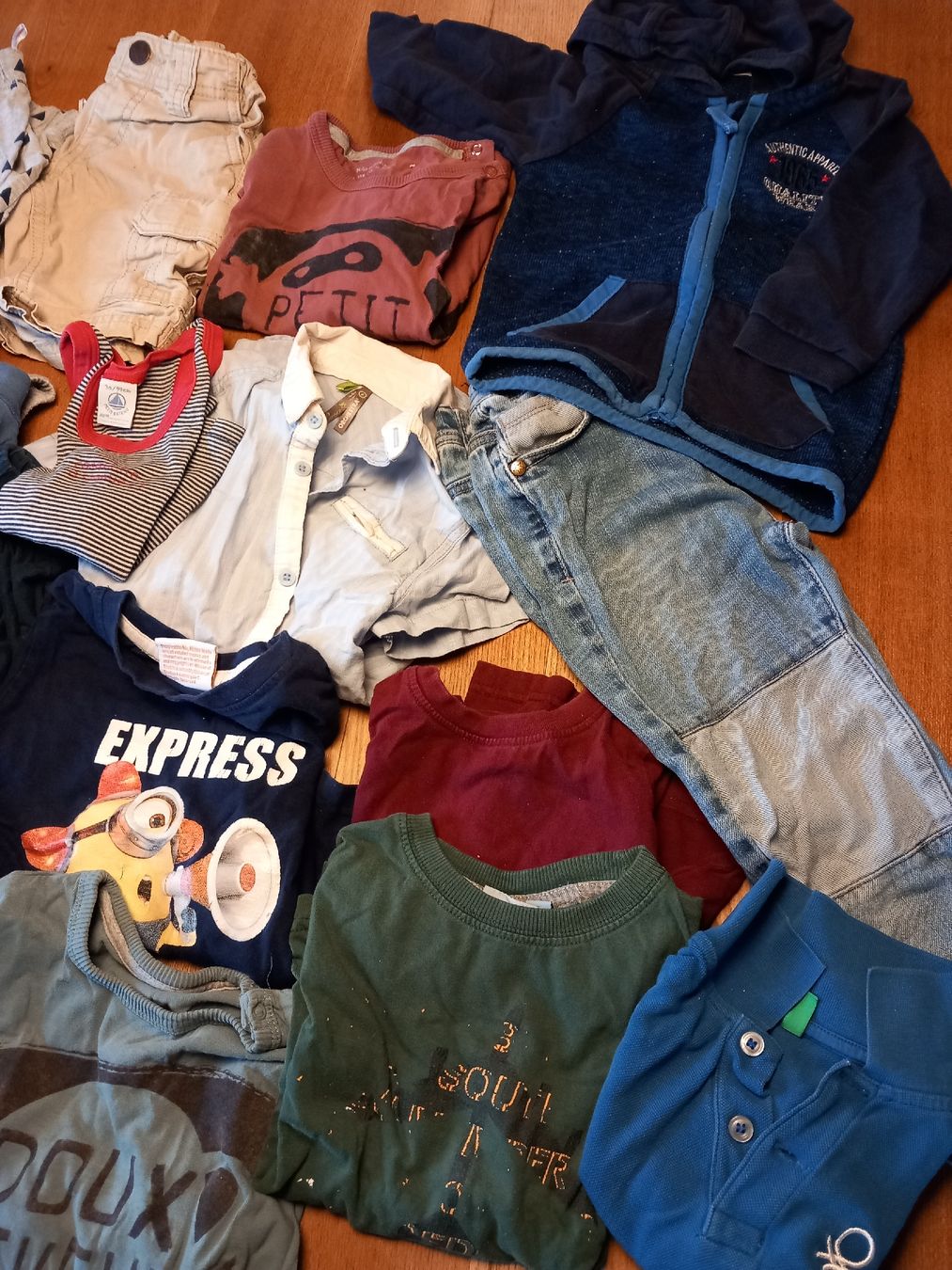 Lotti & Set di vestiti: lot 3 ans – Usato da Courrendlin venduto da tititchoun 2