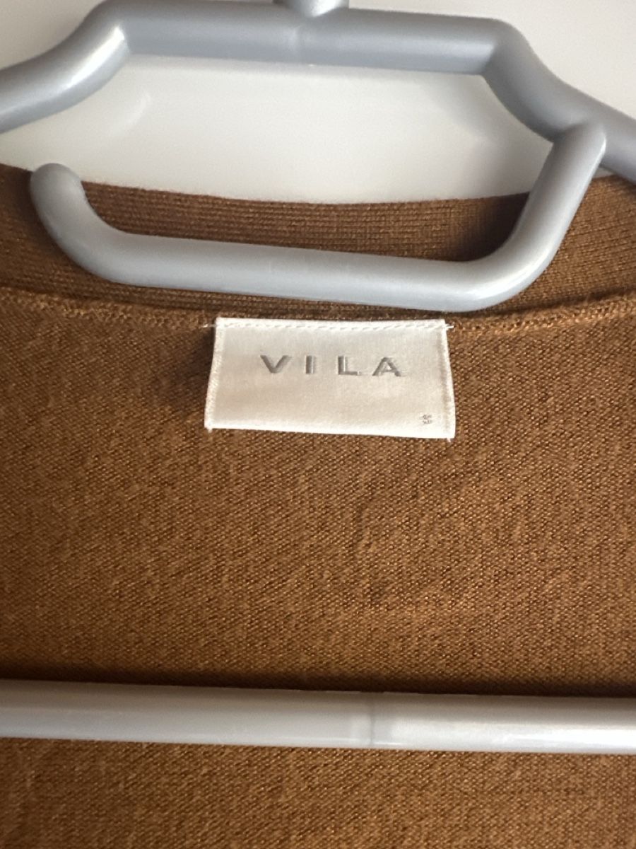 Vila Giacche: Vila Strickjacke lang Grösse S braun Herbst-Look – Usato da Buchs AG venduto da tifena 1