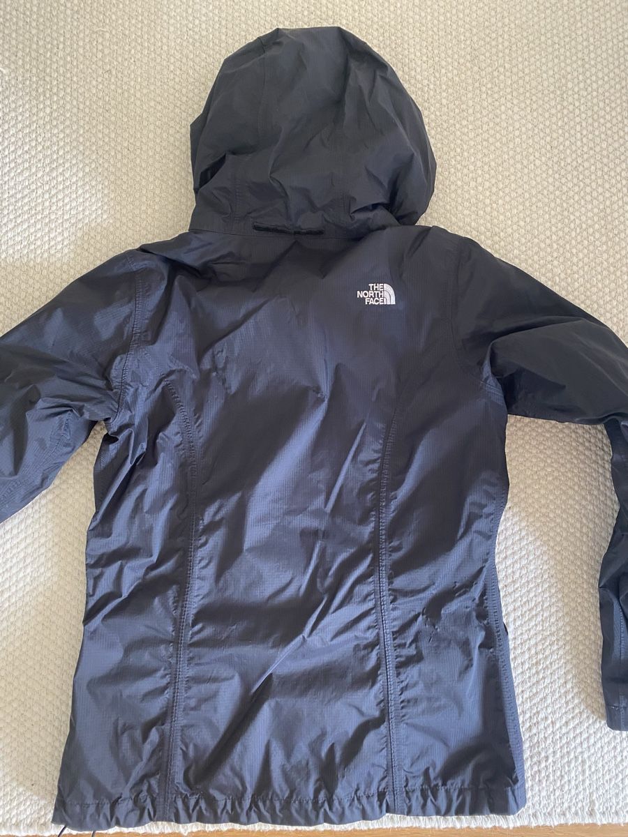 North Face Giacche: North Face Regenjacke Gr. S – Usato da Frenkendorf venduto da Kompasskind 3