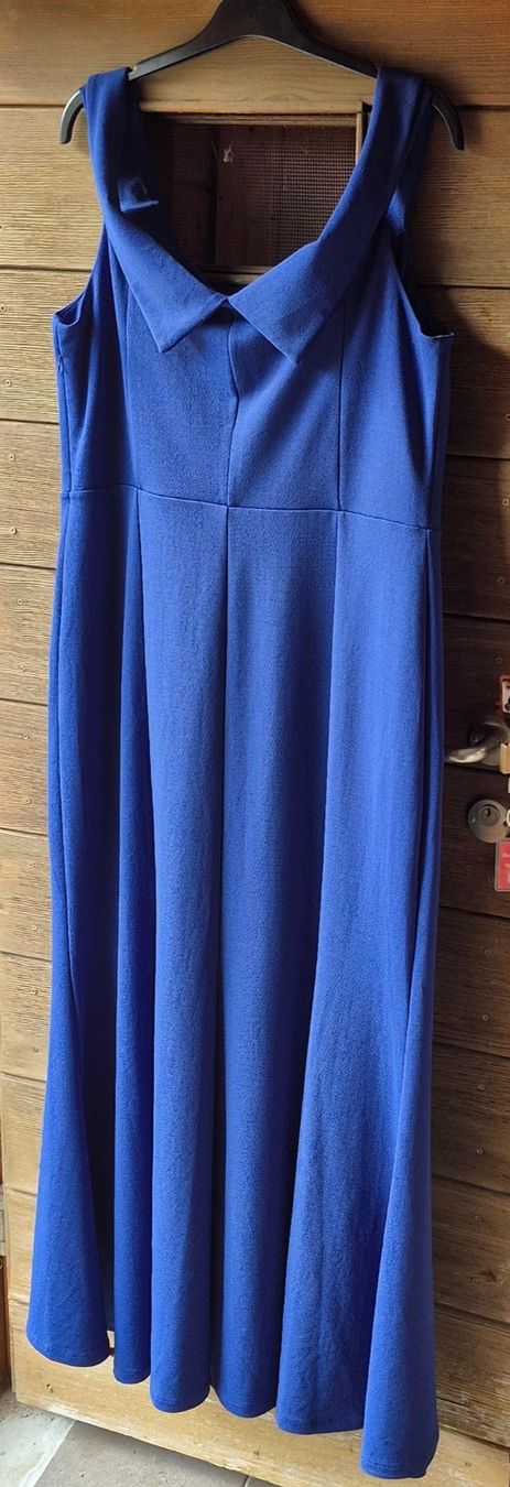 Vestiti: Kleid – Nuovo (secondo la descrizione) da Wislikofen venduto da Ana.Gomes 4