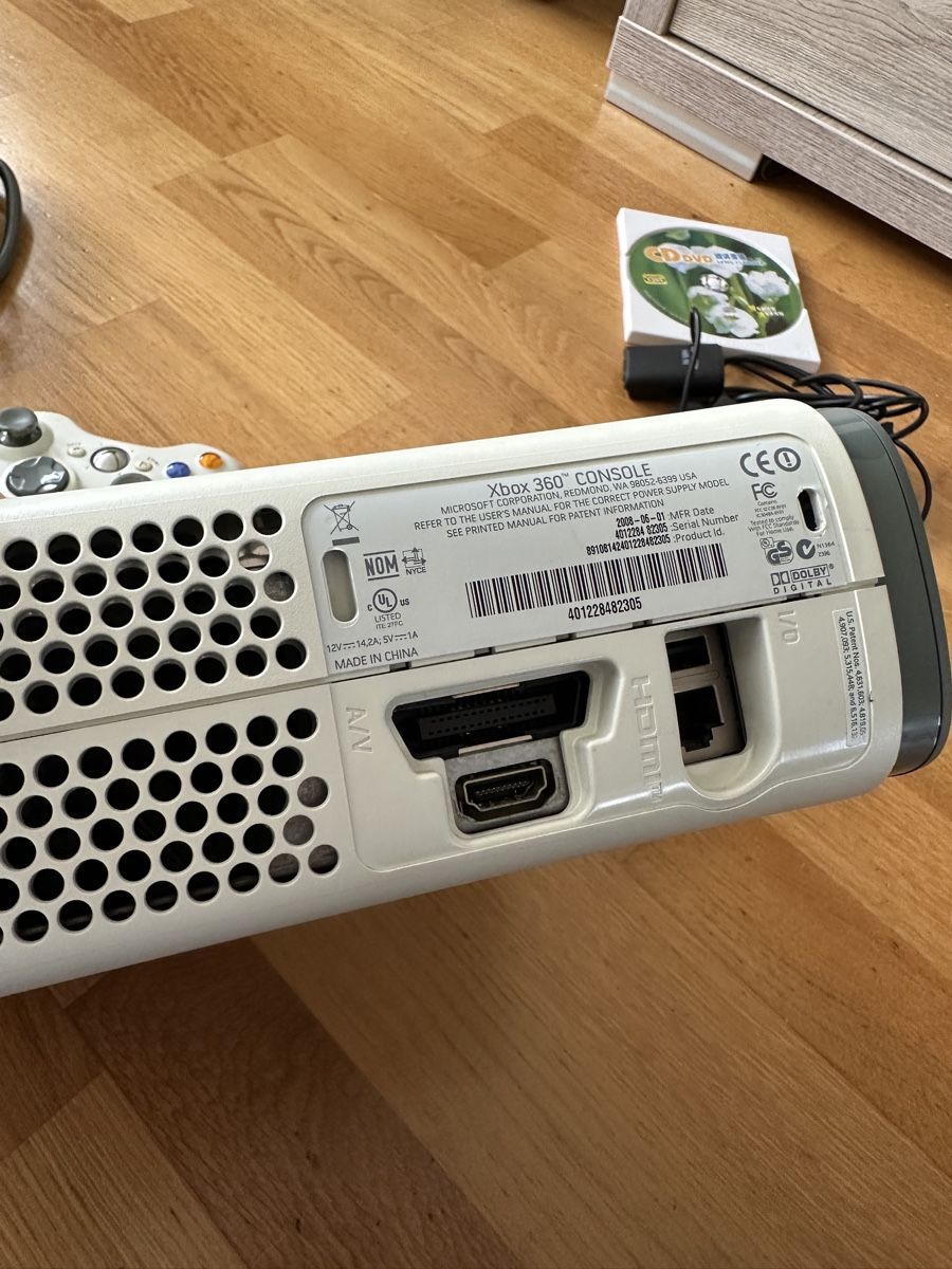Microsoft Konsolen: Xbox 360 (defekt) + 2 Controller + 16 Games – Defekt aus Greifensee von madskull86 1