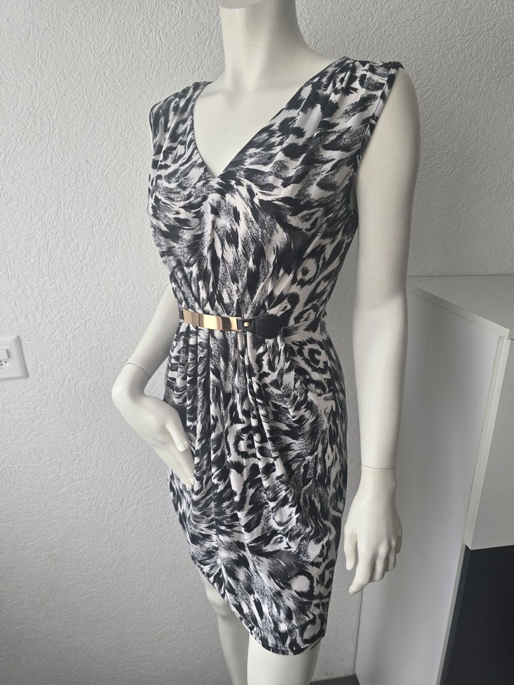 Kleider: Robe Leopard Taille S – Gebraucht aus Les Verrières von kitel79 4