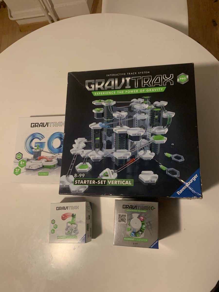 Ravensburger Kit di costruzioni: Gravitrax Set: Starter-Set, Go, Elevator, Katapult Top! – Usato da Gebenstorf venduto da RetroFuture