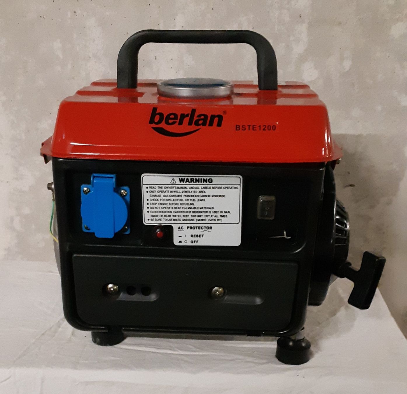 Generatori di corrente: Strom Generator – Difettoso da Muri b. Bern venduto da Bernik 1