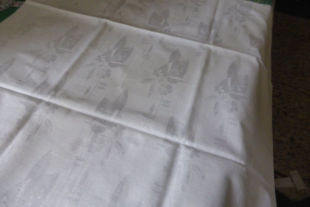 Baumwollstoff Mit Blumenmuster - 50x150cm Meterware Für Nähen & Bastelprojekte