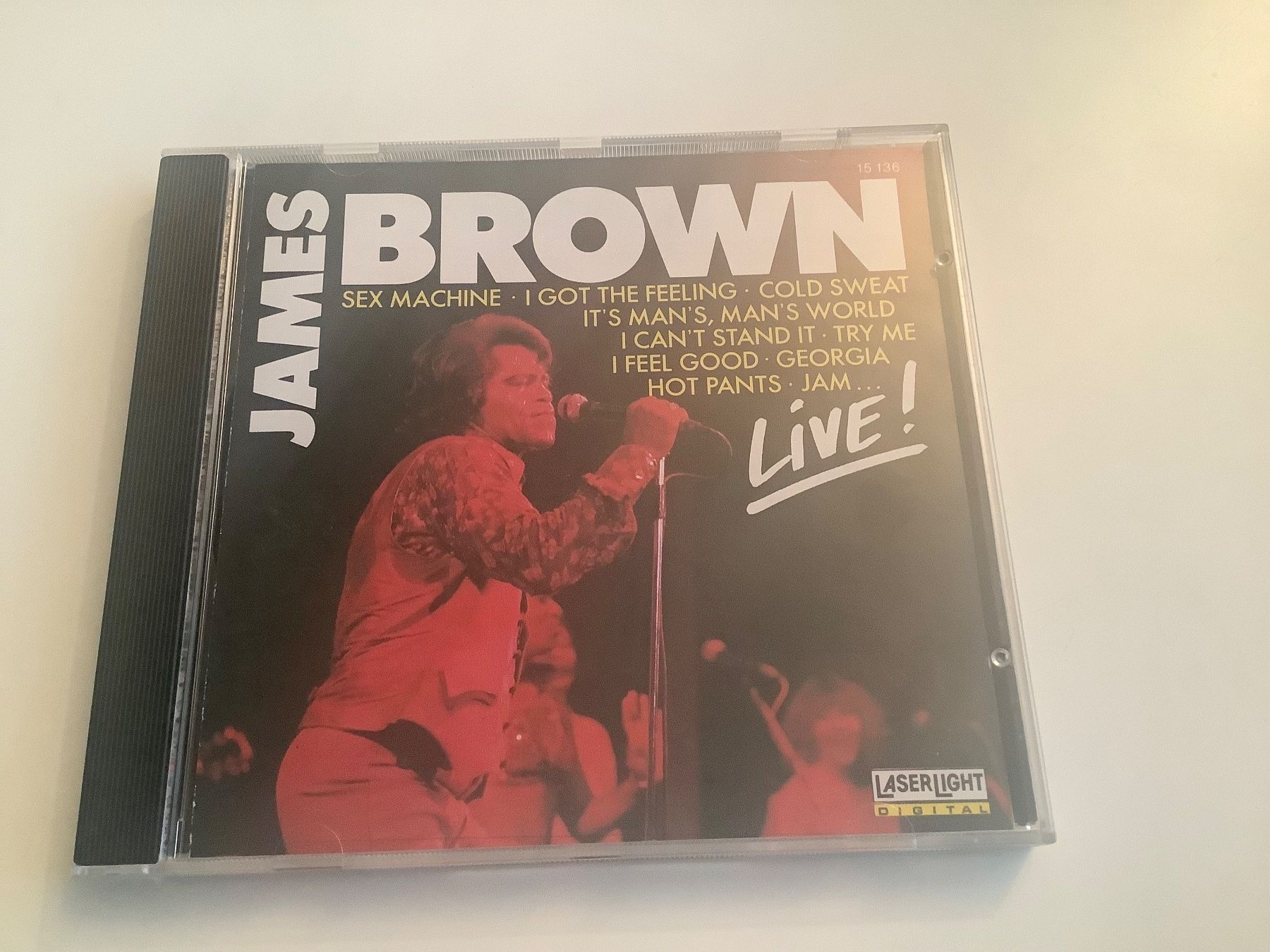 CD: James Brown / LIVE – Usato da Dübendorf venduto da Troll_88