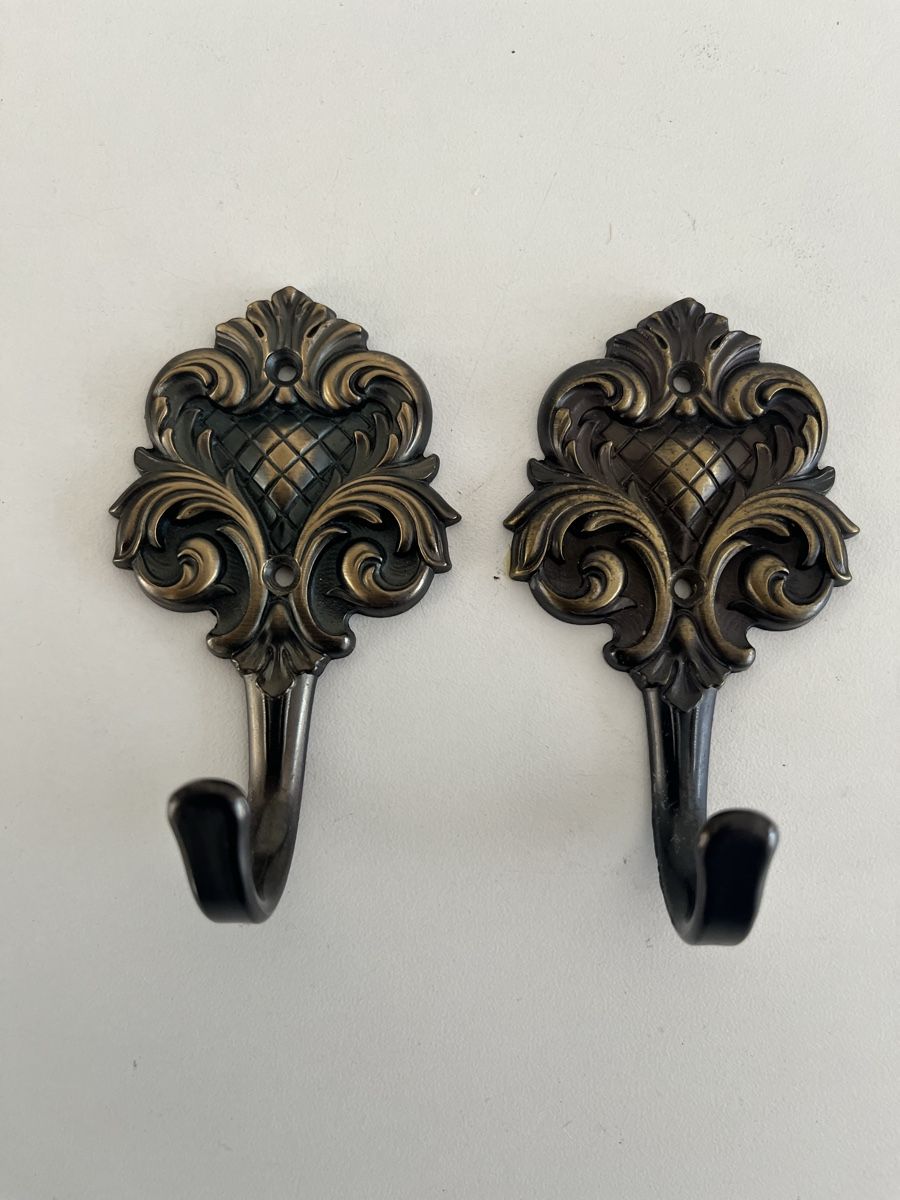 Quincaillerie: 4 Stk. Haken – D'occasion à Wetzikon ZH par seli03 1