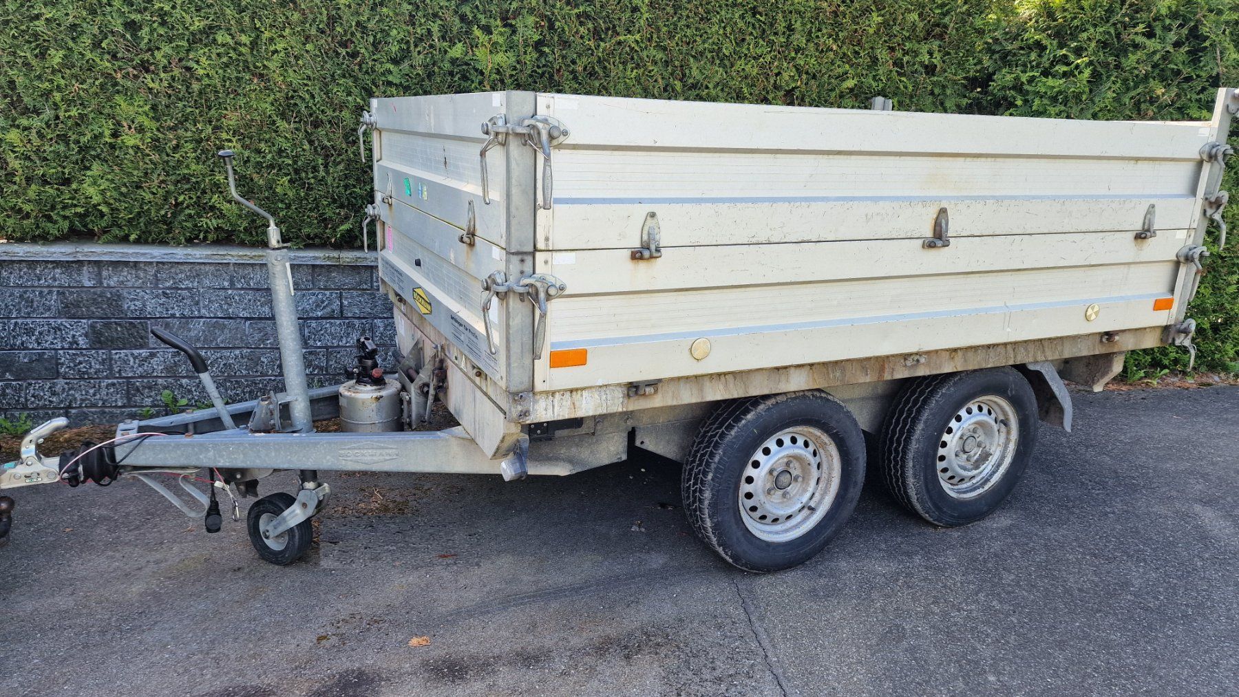 Rimorchi: Anhänger Kipper Bagger Stapler Traktor Walzer Transport Auto – Usato da St. Gallen venduto da mer_jnb8 1