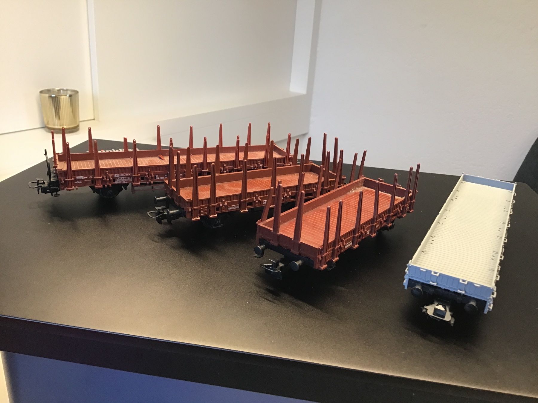 Märklin Modellini di ferrovie: Modelleisenbahn 4 FLACHWAGEN MÄRKLIN – Usato da Männedorf venduto da Modelle-aller-Art