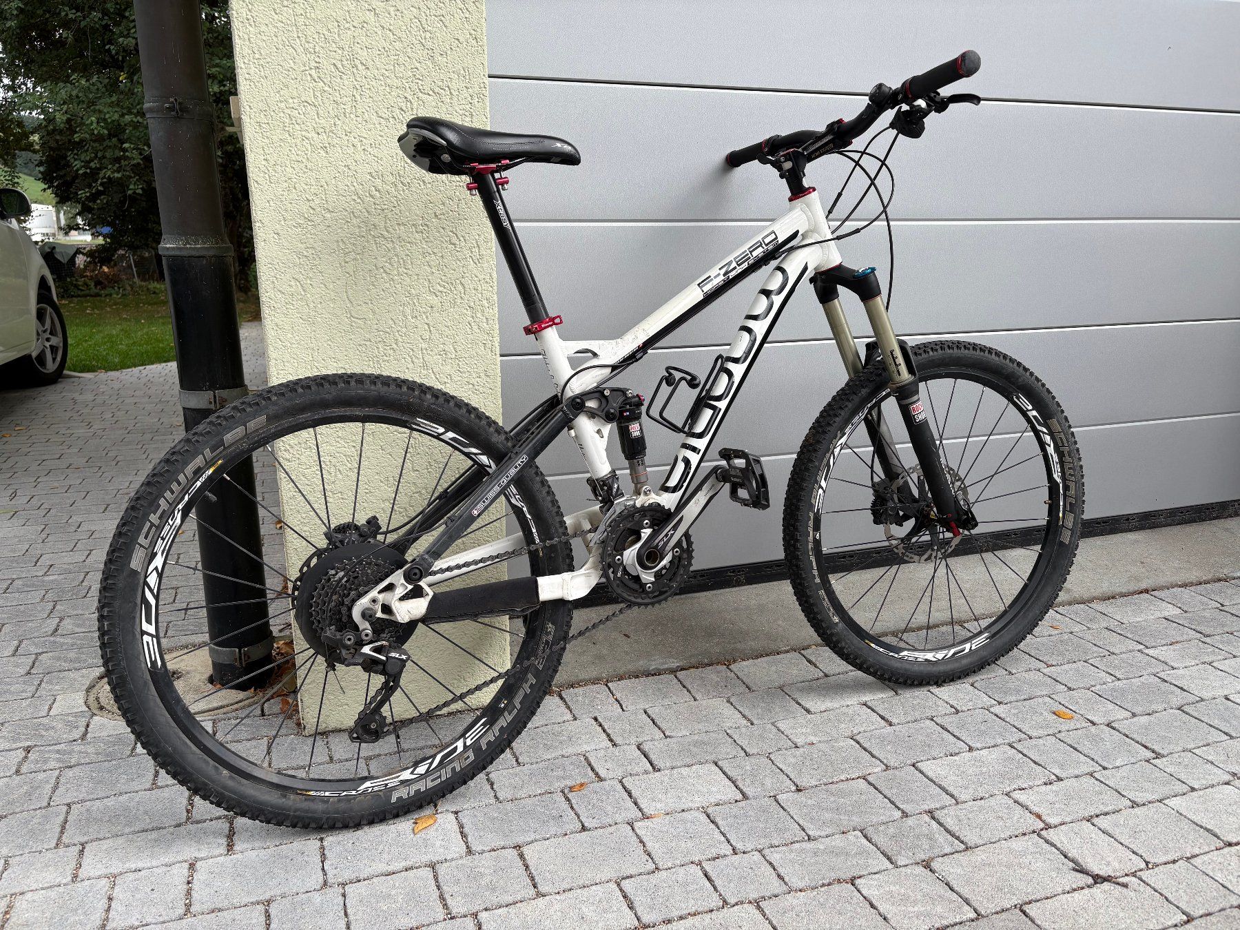 Mondia Vélos: Mountainbike mit Vollfederung – D'occasion à Beromünster par moonrunner