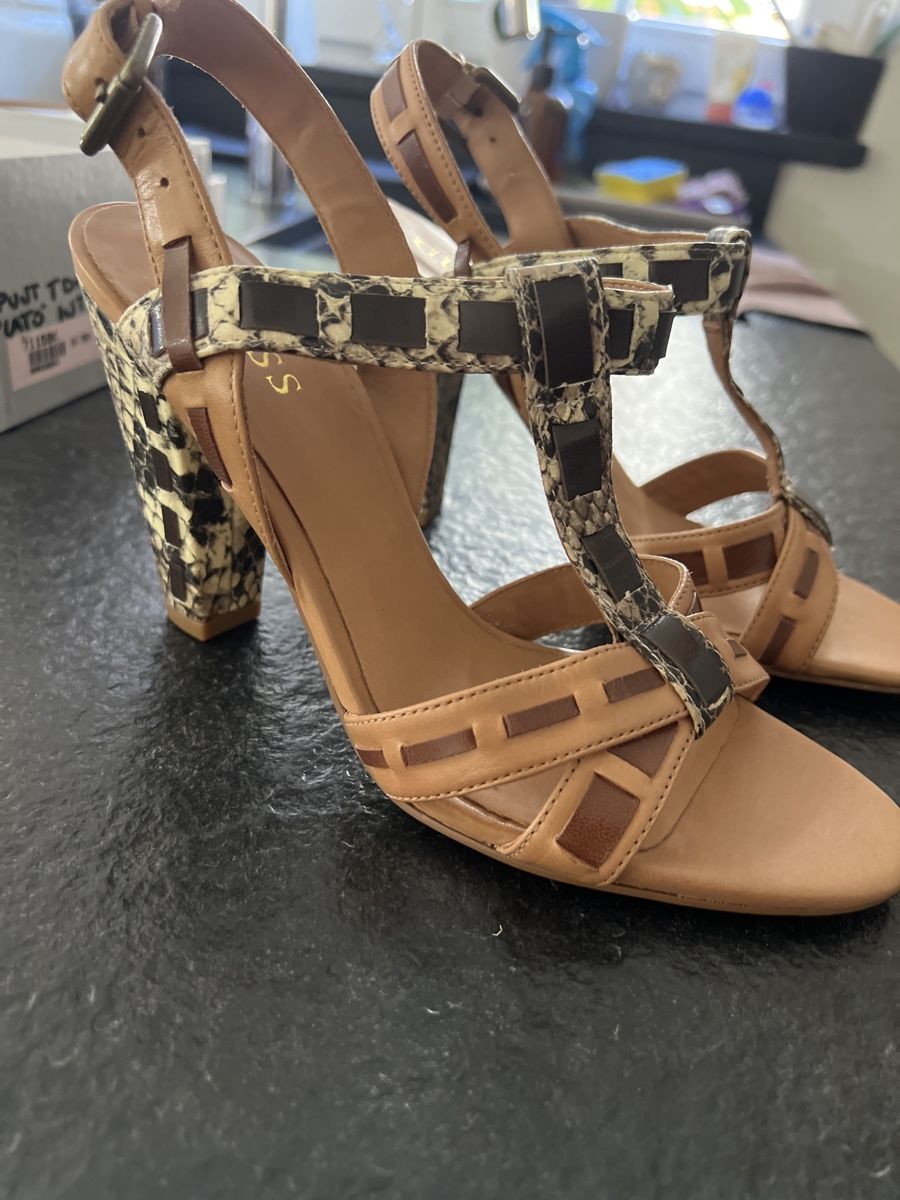 Guess Scarpe da donna: Guess Sandalen, Grösse 38 – Nuovo (secondo la descrizione) da Sisseln AG venduto da ele_sales 2