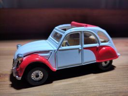 Modellauto corgi Citroen 2CV