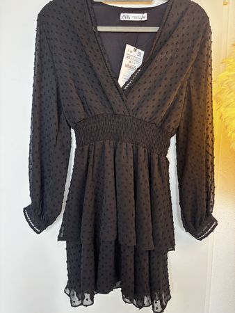 ZARA Kleid schwarz Grösse XS mit Etikett Chiffon Rüschen
