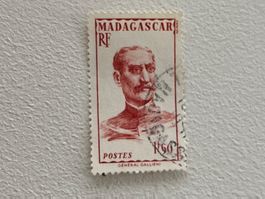 SALE ! Madagascar Briefmarken ab 1 CHF (Gratis-Versand)
