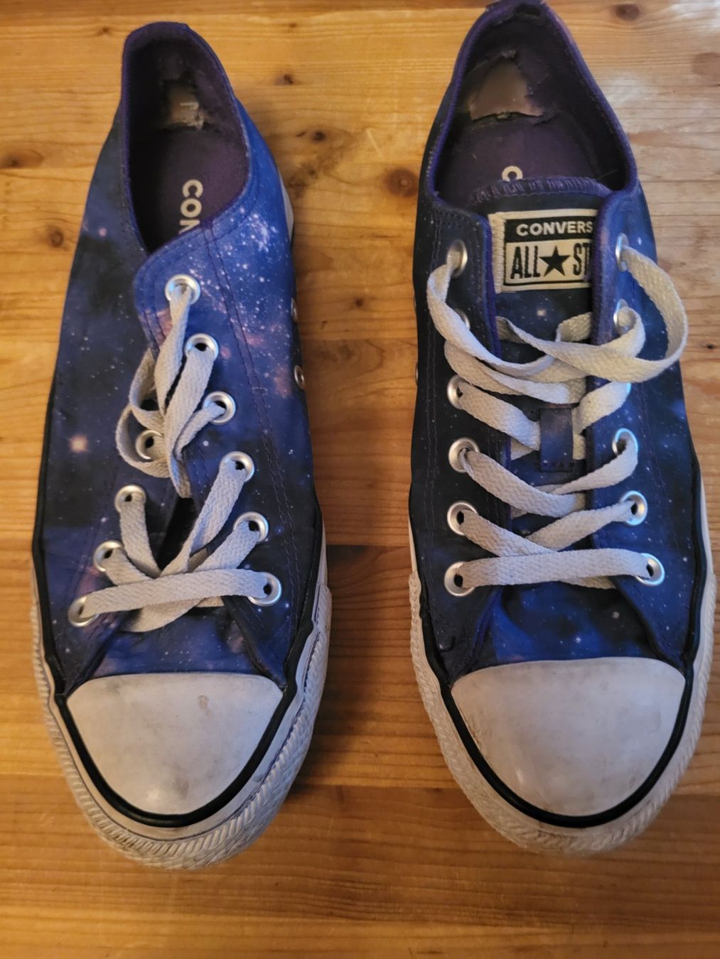 Converse Scarpe da uomo: Sneaker Converse Galaxy, Grösse 40 – Usato da Guggisberg venduto da Aegertenlehn