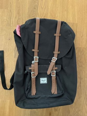 Herschel Rucksack schwarz