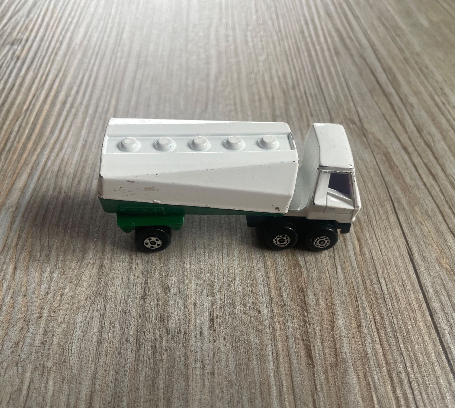 Matchbox Modellautos: Matchbox Freeway Gas Tanker No. 63 1973 – Gebraucht aus Wichtrach von BRASLETTI_76