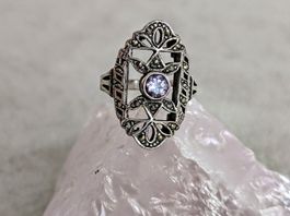 Ring Silber 925 mit lila Stein