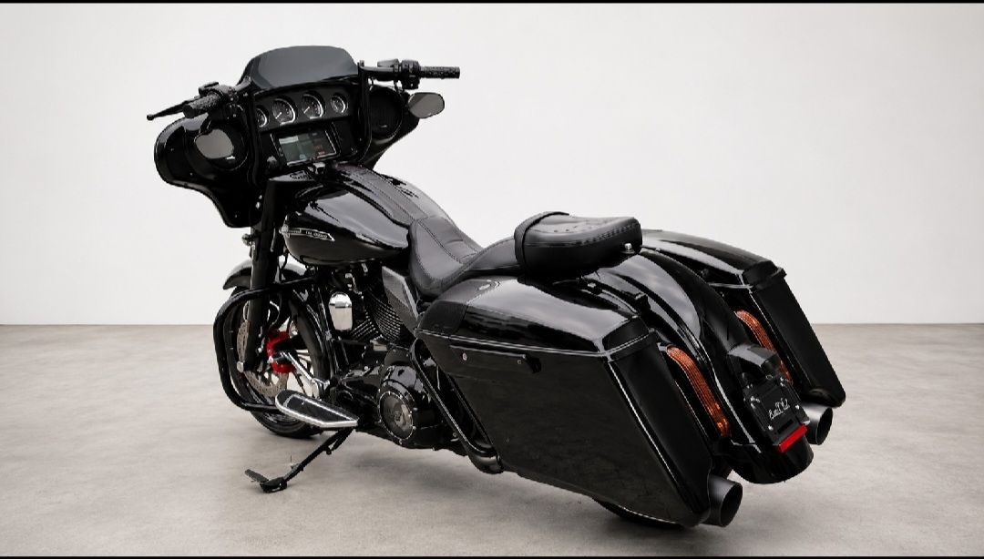 Harley-Davidson Touring: Harley Davidson Streetglide CVO 2016 ABS – Gebraucht aus Sursee von PFmatthias 4