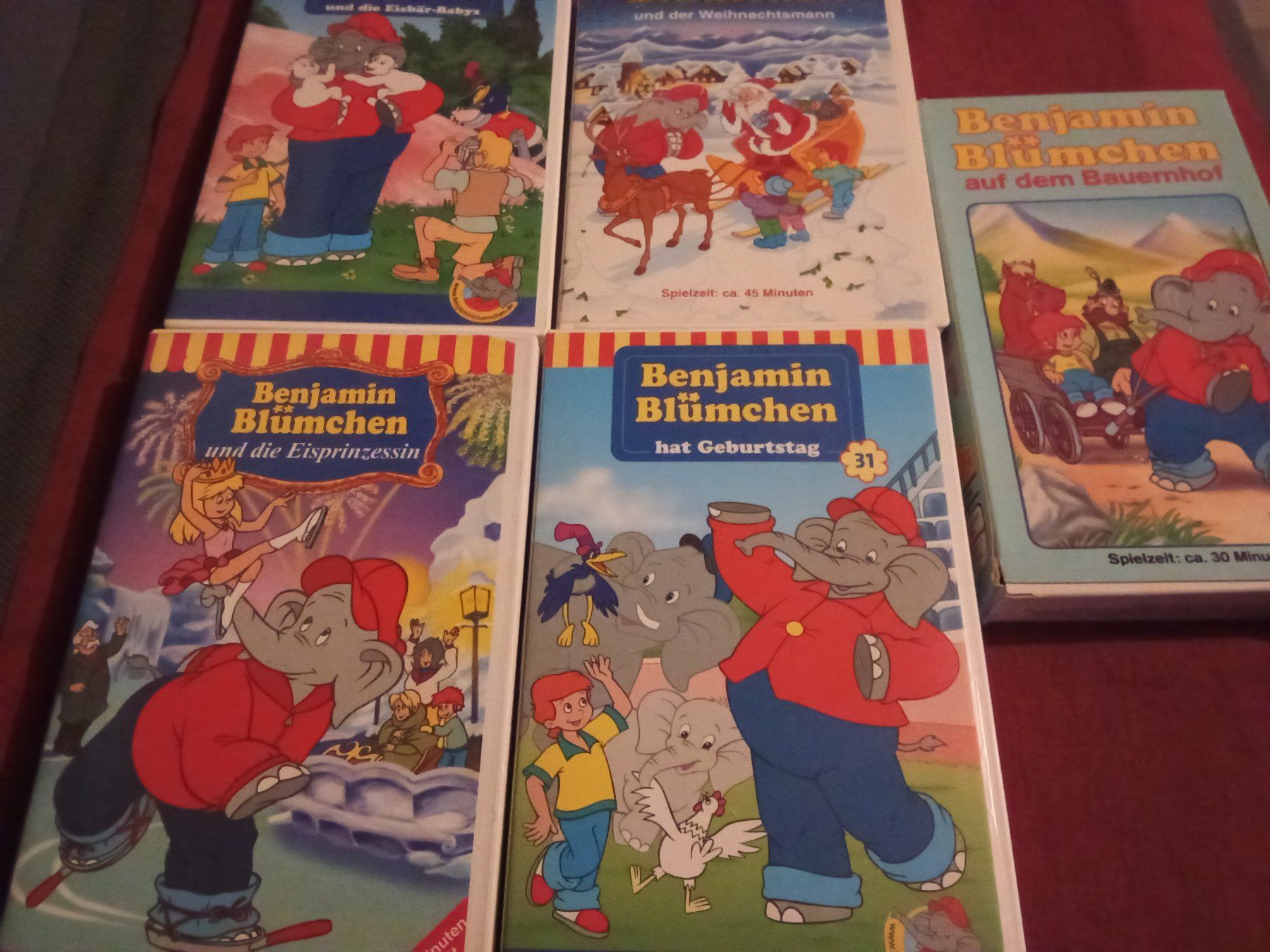 Tutti i VHS: 5x VHS Benjamin Blümchen – Usato da Remetschwil venduto da Hofiii