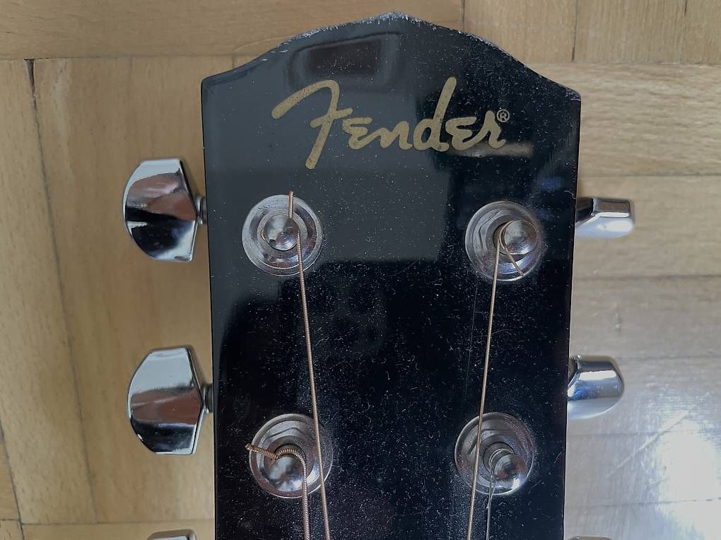 Strumenti musicali: Akustische Gitarre mit Tasche – Usato da Zürich venduto da ele_8wdh 3