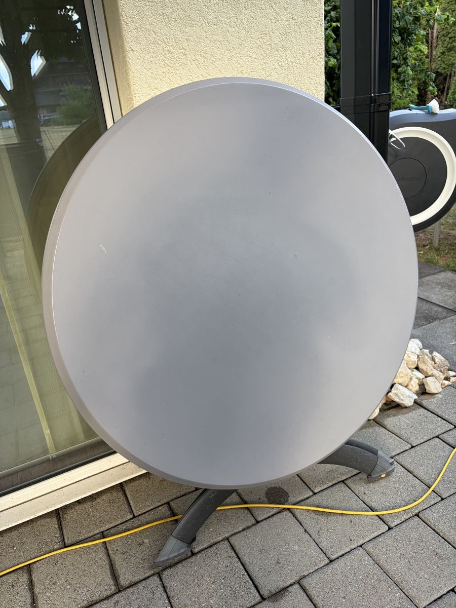 Set di tavolo e panche: Gartentisch 105cm / 4 Stühle – Usato da Härkingen venduto da Pinky05 2