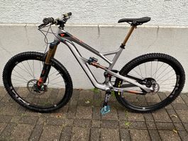 YT Industries Jeffsy CF Pro Race FULLY Carbon Beast