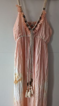 Boho Kleid fabrikneu mit Glitzer, Kordeln, Batik, onesize