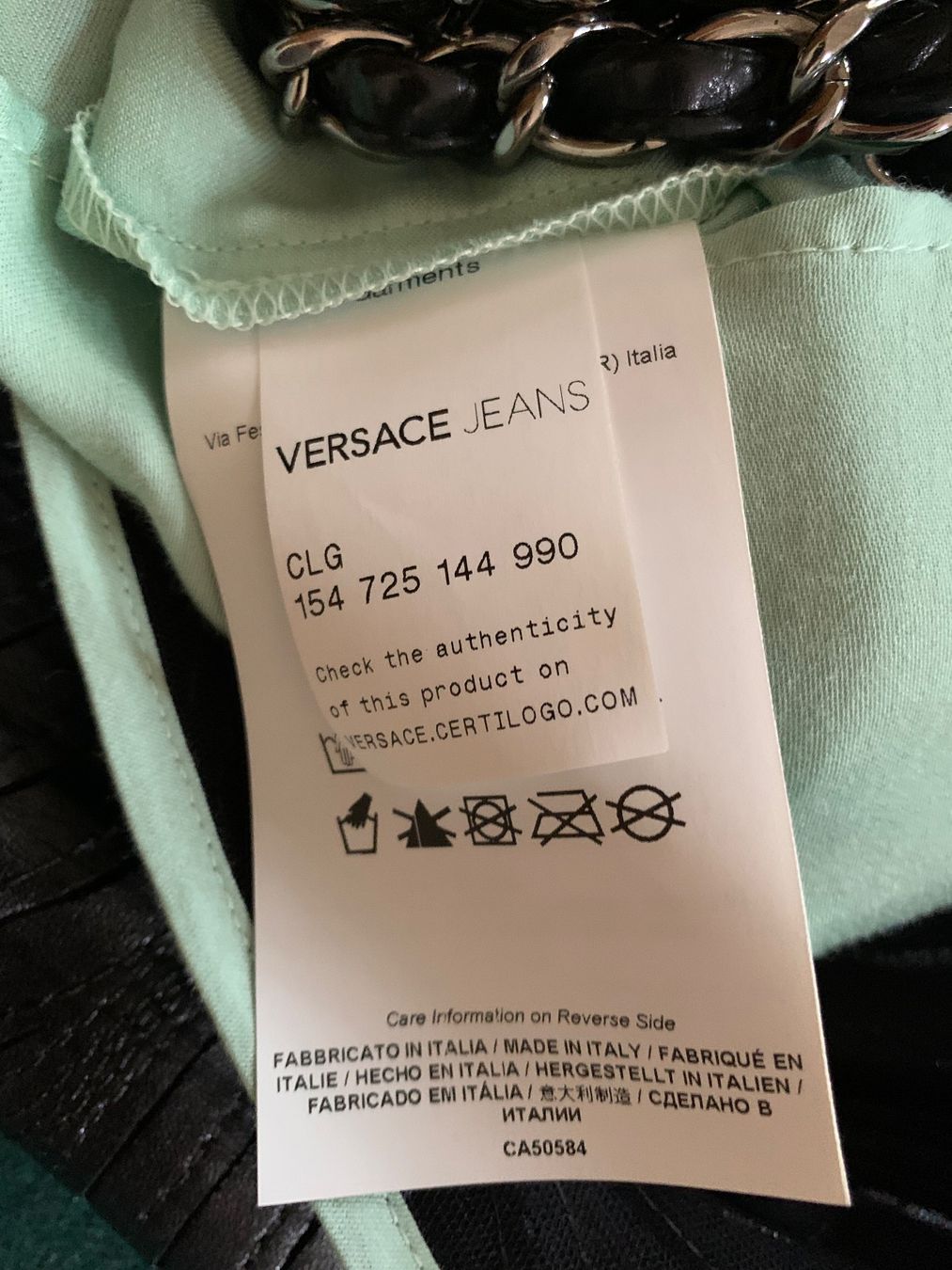 Versace Kleider: VERSACE Kleid Neu Mit Label  /Boutique Preis 479,- – Neu und originalverpackt aus Interlaken von Bona55 7