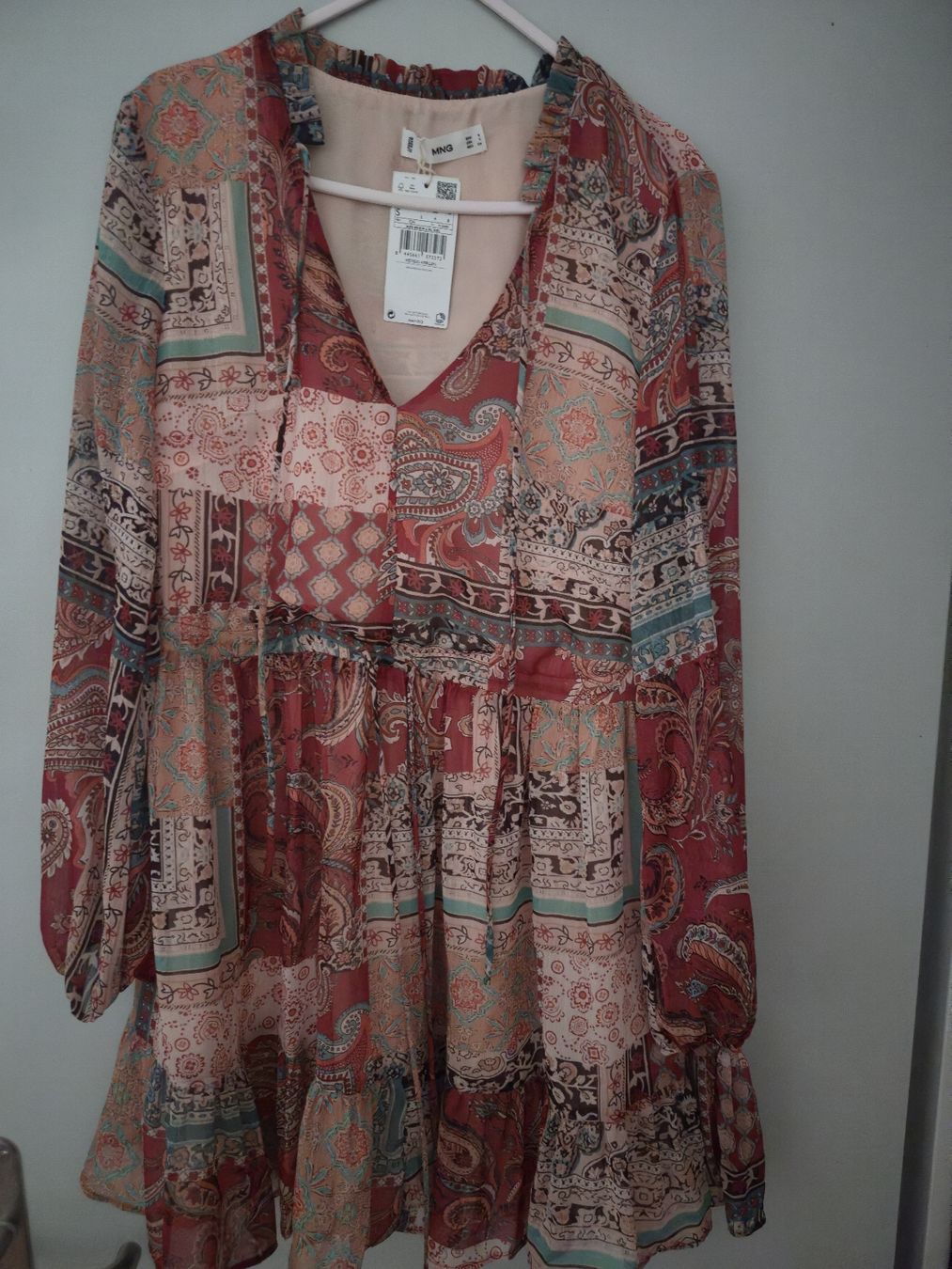 Robes: Kleid mit Patchwork-Muster Grösse S neu mit Etikett – Neuf avec emballage d'origine à Aarau Rohr par gio_2ynj 1