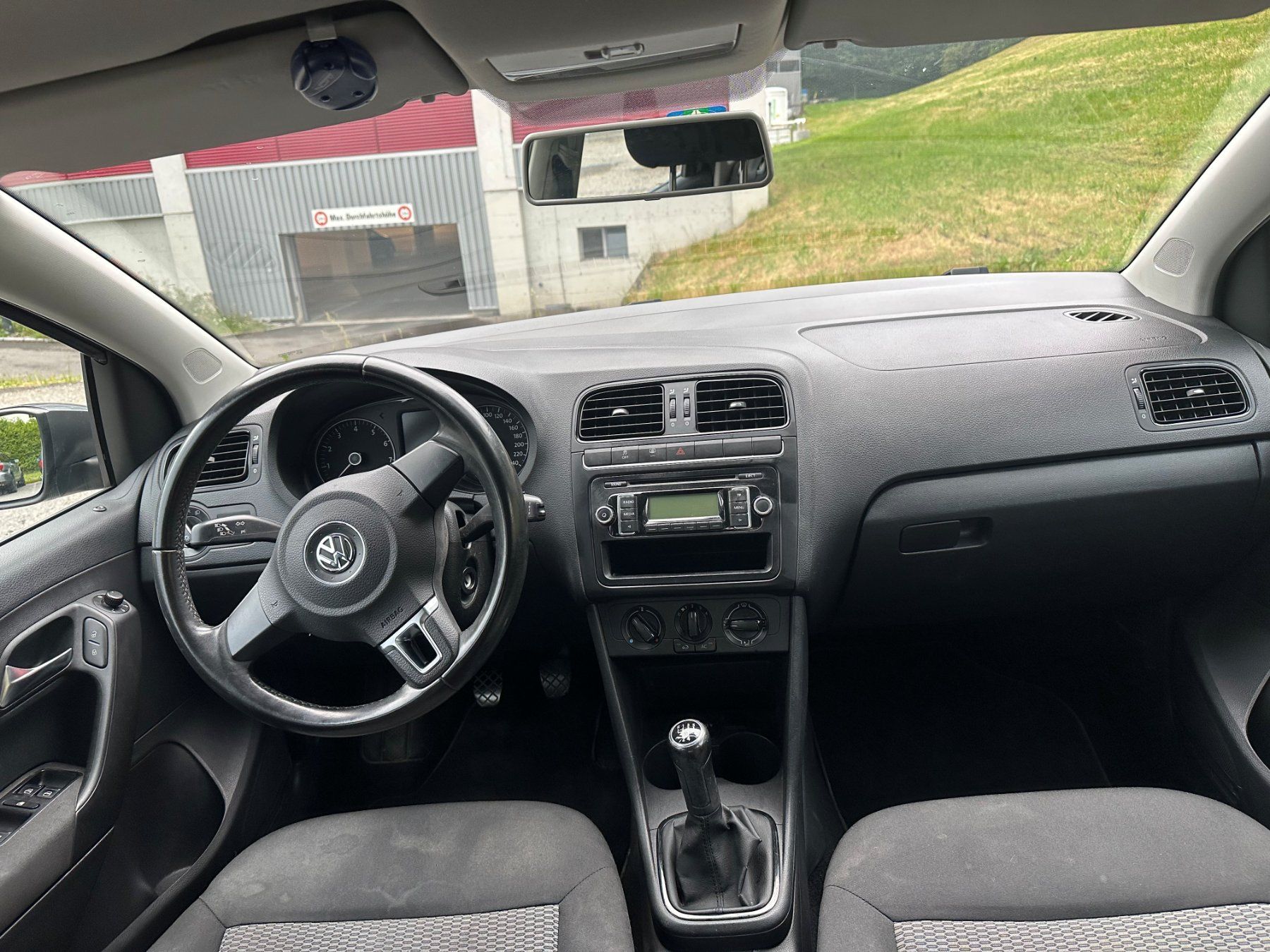 VW Automobili: VW Polo 1.4 16V Trend – Usato da Einsiedeln venduto da blue-monkey 6