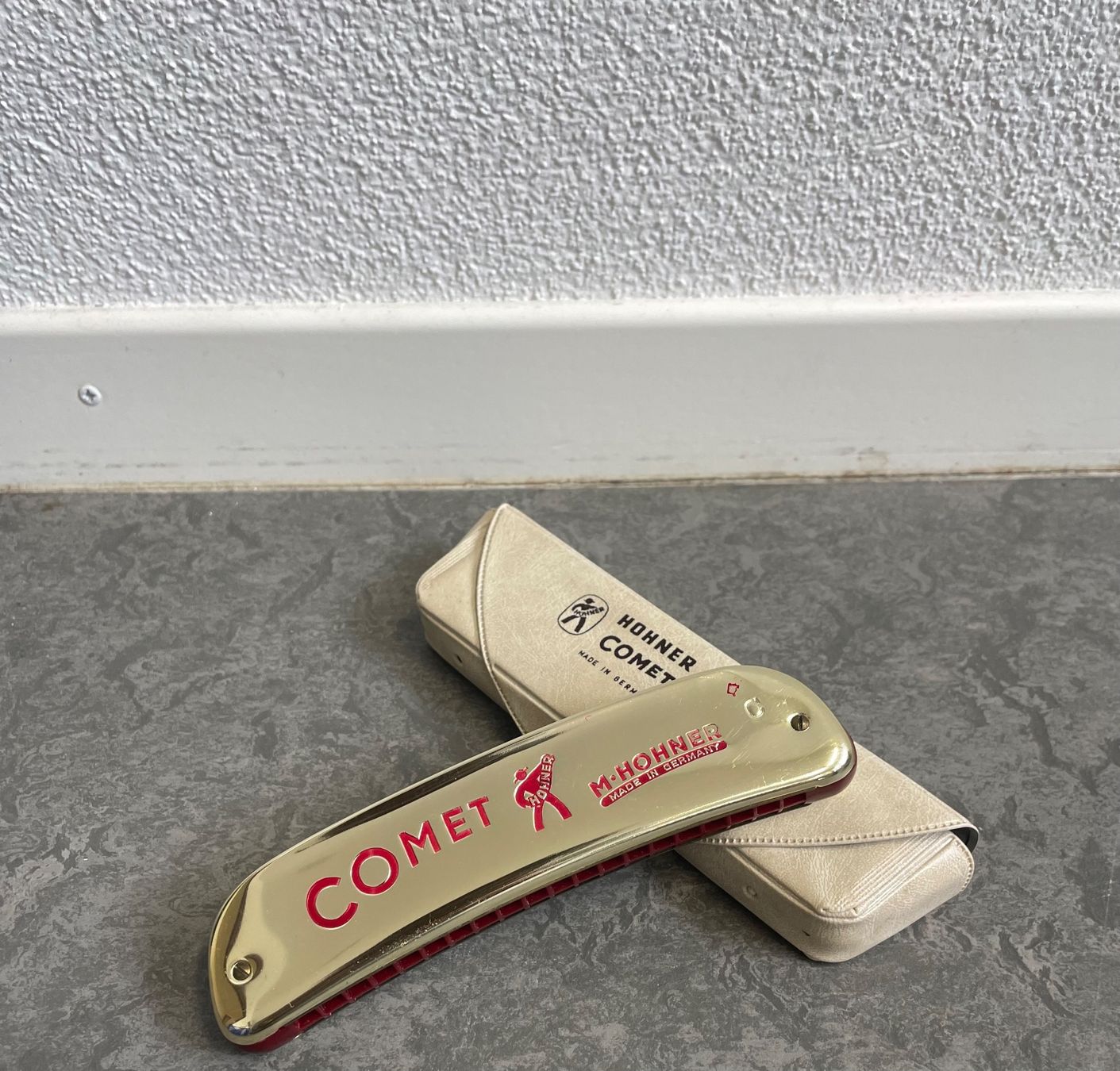 Strumenti musicali: 4 Stück Hohner Mundharmonika – Usato da Gümligen venduto da Brocki-Reimal-Stift