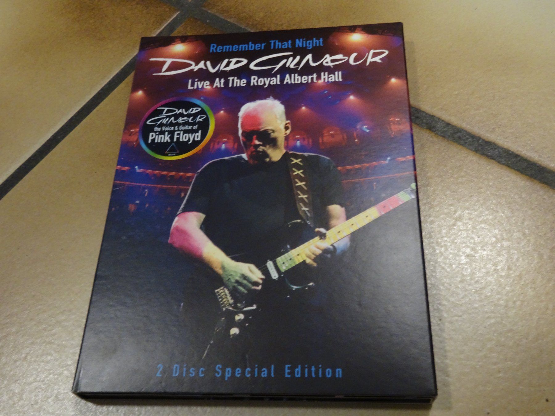 Tous les DVDs: David Gilmour DVD Remember That Night – D'occasion à Olten par Disc-Ausverkauf