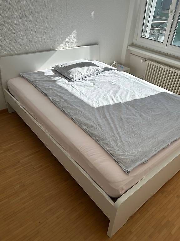 Betten: Schlichtes Doppelbett inkl. Matratze – Gebraucht aus Zürich von evelin10 2