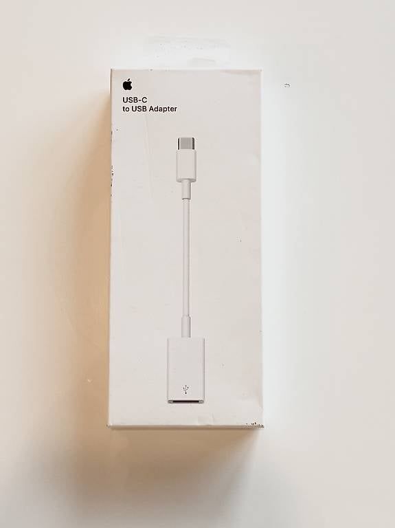 Laufwerke & Adapter: Adaptateur Apple USB-C vers USB – Gebraucht aus Lausanne von kiom28