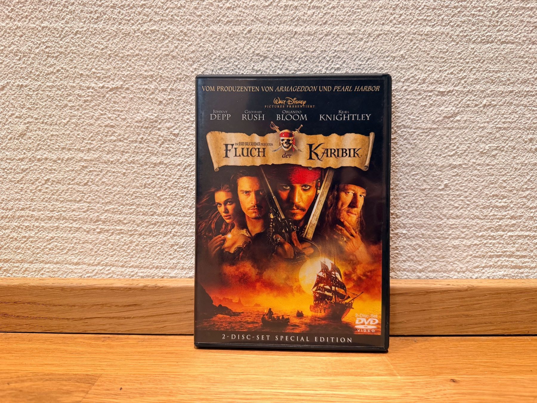 Tutti i DVDs: Fluch der Karibik (DVD) – Usato da Reinach BL venduto da Graphix