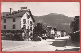Maienfeld - Gasthaus zum Ochsen mit Oldtimer - 1953