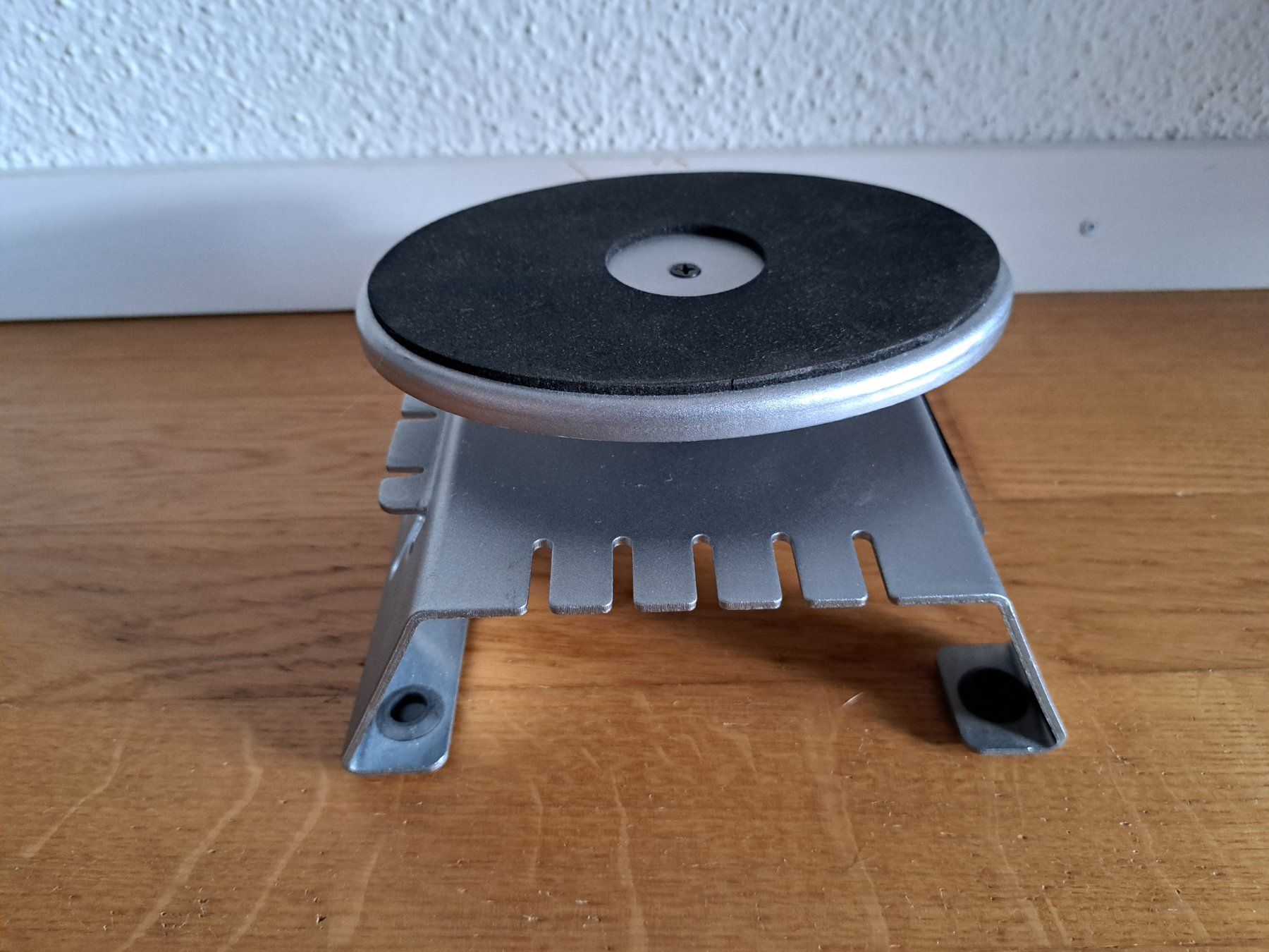Modellismo RC: Reely Alu-Montageständer – Usato da Duebendorf venduto da Mauxus 1