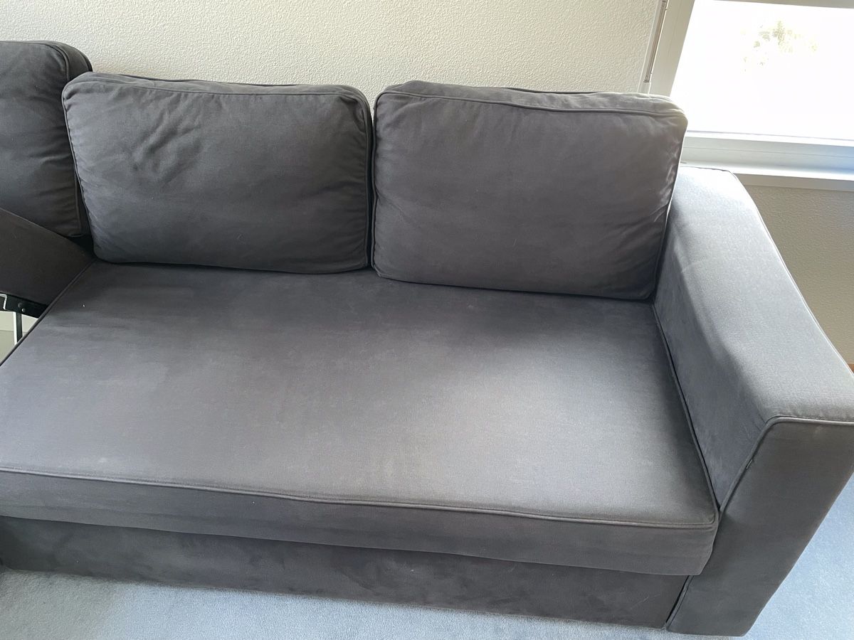 Ikea Divani: Graues Ecksofa mit Bettfunktion und Stauraum, Ikea Manstad – Usato da Küsnacht ZH venduto da Asailor 1