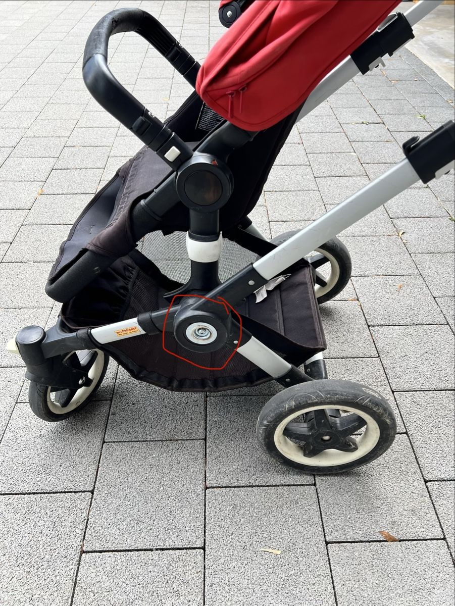 Bugaboo Kinderwagen: Kinderwagen Bugaboo Buffalo in rot – Gebraucht aus Baldegg von Nu08 4