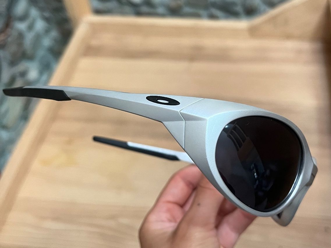 Oakley Brillen & Gläser: Lunettes de soleil Oakley Eye Jacket – Neu und originalverpackt aus Plan-les-Ouates von leeloocaillier 1