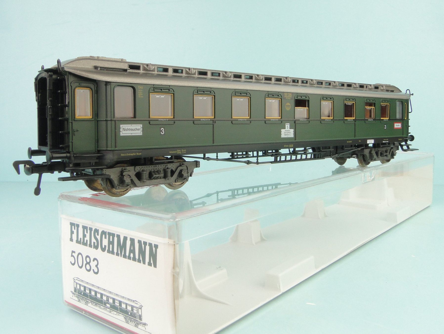 Fleischmann Modelleisenbahnen: Fleischmann H0 5083 DRG 3 Klasse , neuwertig – Gebraucht aus Bülach von cann11