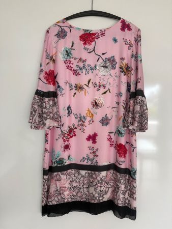 Damenkleid