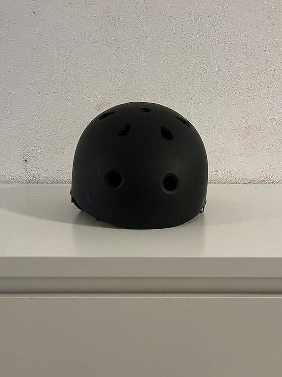 Caschi: Skate Helm – Usato da Kriens venduto da seeungeheuer67