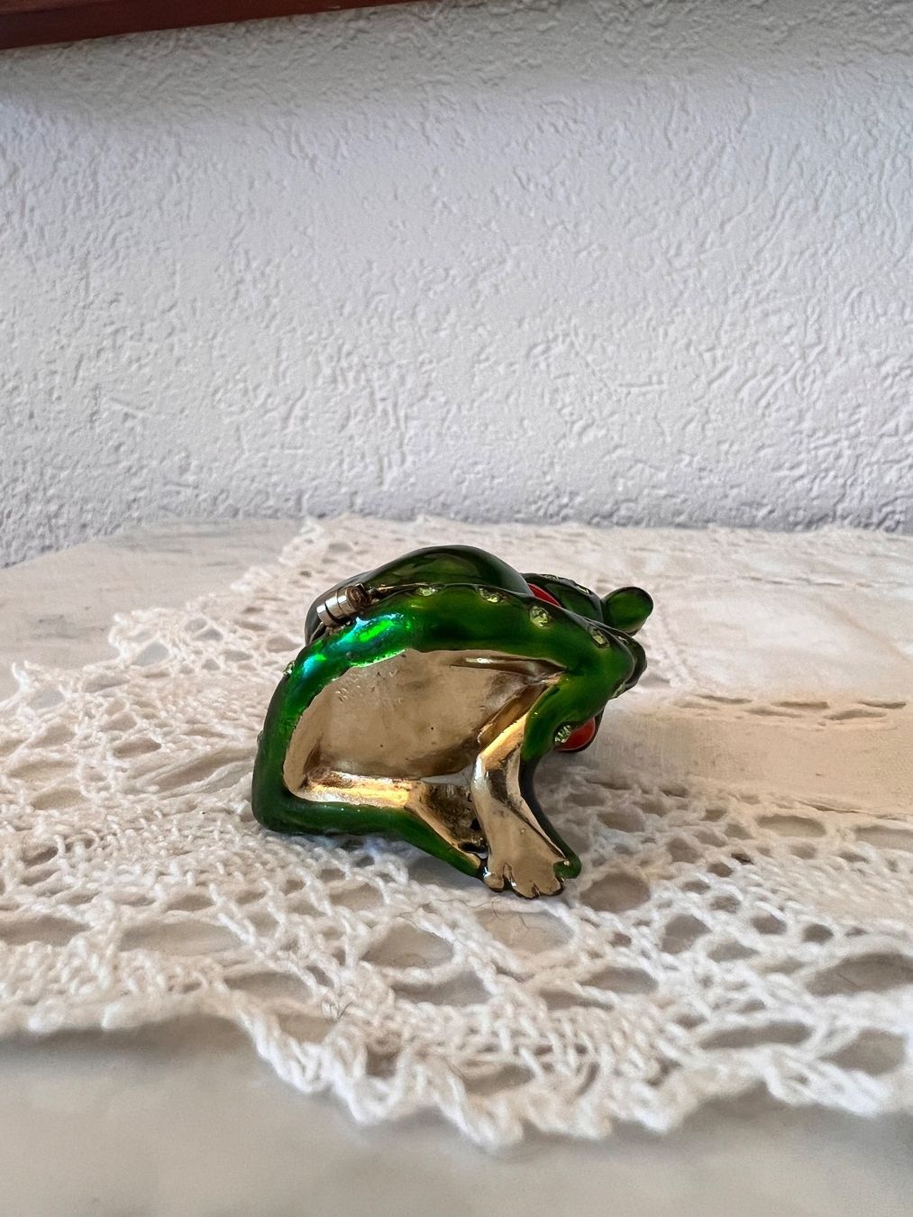 Altro in Decorazioni & Accessori: Frosch Dose Messing emailliert m. Svarovski Steinchen witzig – Nuovo (secondo la descrizione) da Bern venduto da FANTASTICTREASURES 7