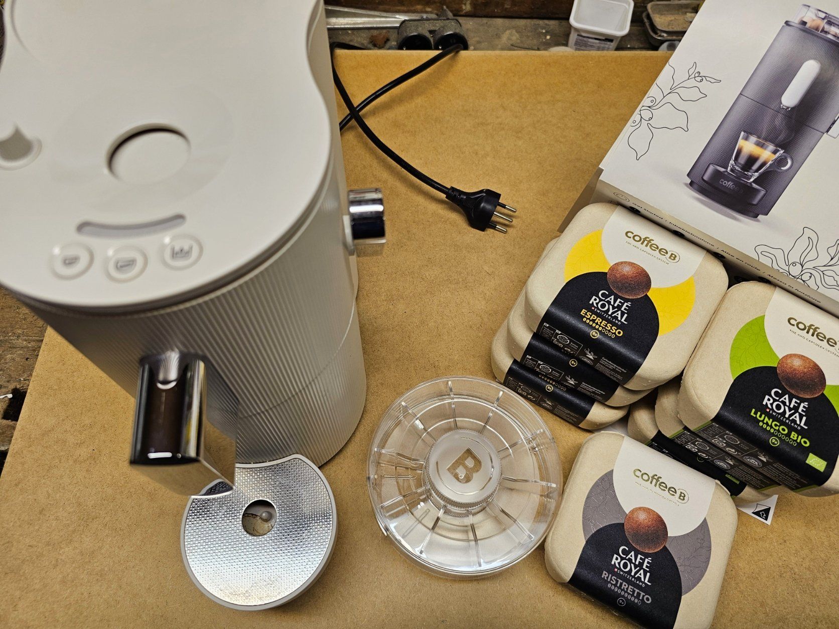 Coffee B Macchine per caffè & Macchine per espresso: Kapselmaschine CoffeeB – Usato da Glarus venduto da Blugla 3