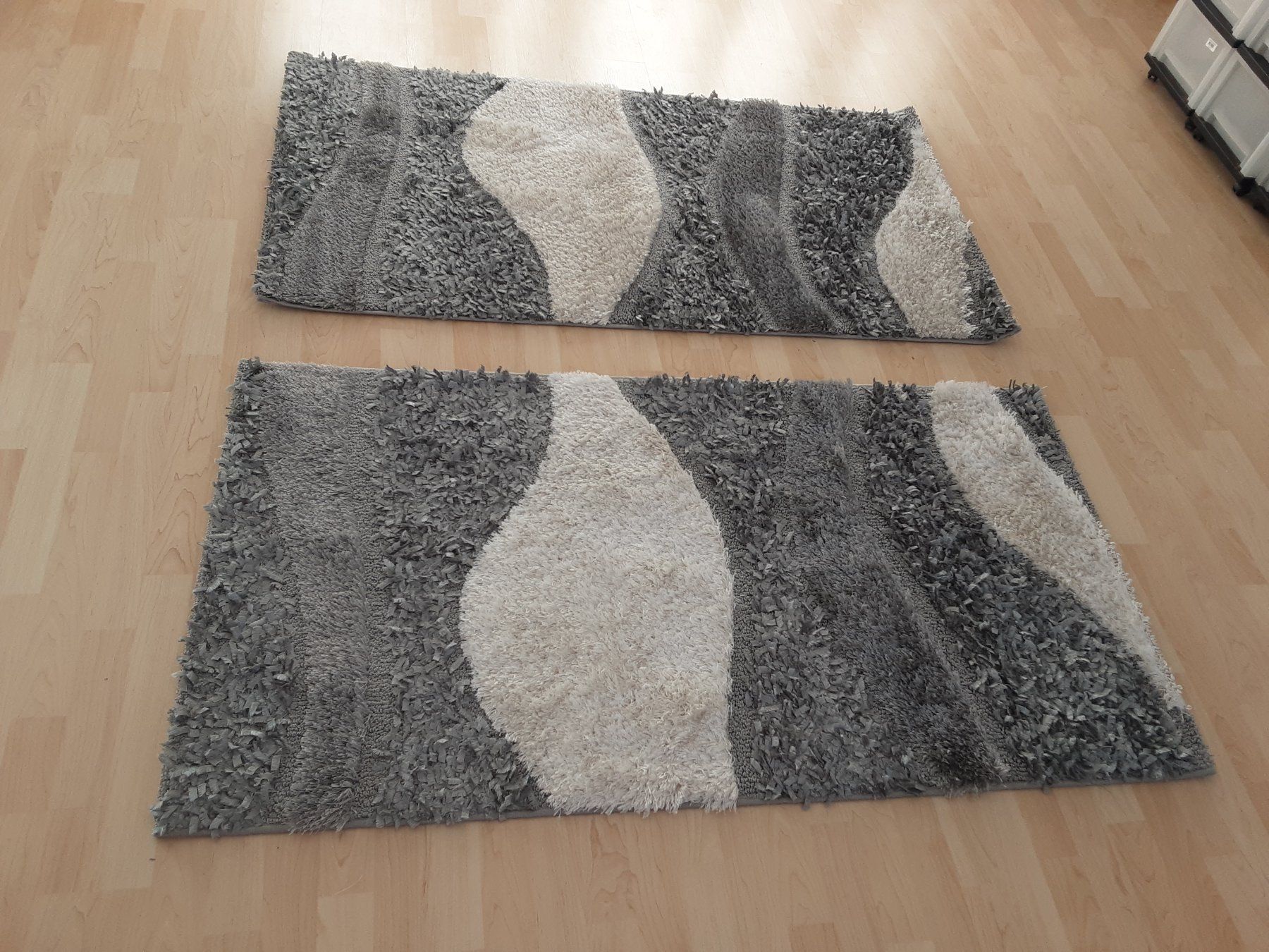 Tappeti: 2 teppich 150 cm mal 80 cm Novel – Nuovo (secondo la descrizione) da wolfhalden venduto da 46464646 1