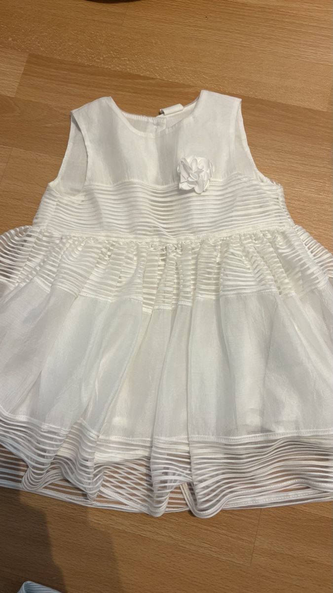 H&M Vestiti & Gonne: Süßes Kleid Gr 80 weiß  – Nuovo (secondo la descrizione) da Samedan venduto da Franzi15 1