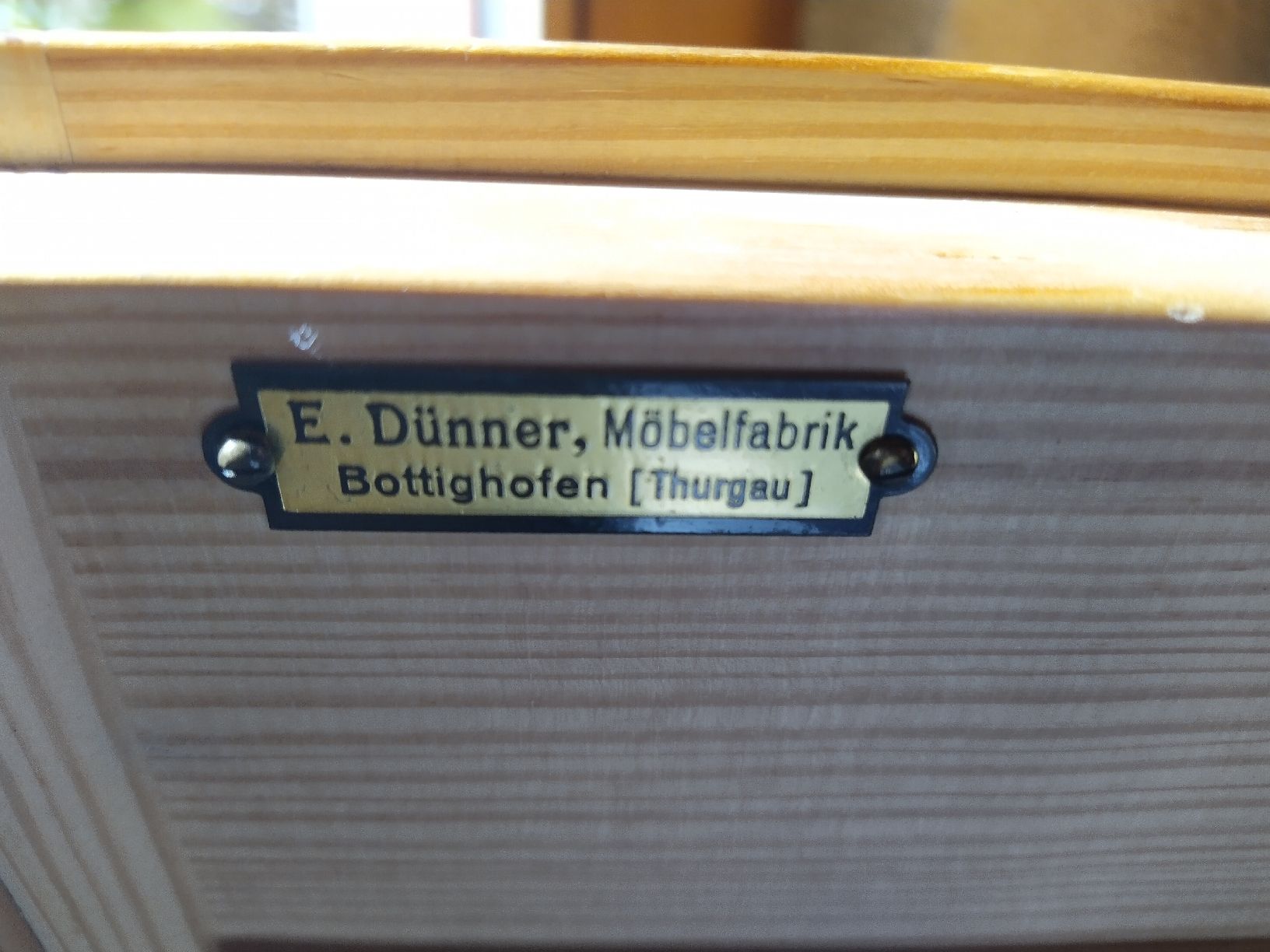 Armadi: Eckschrank Holz – Usato da Amden venduto da Schneeflocke111 1